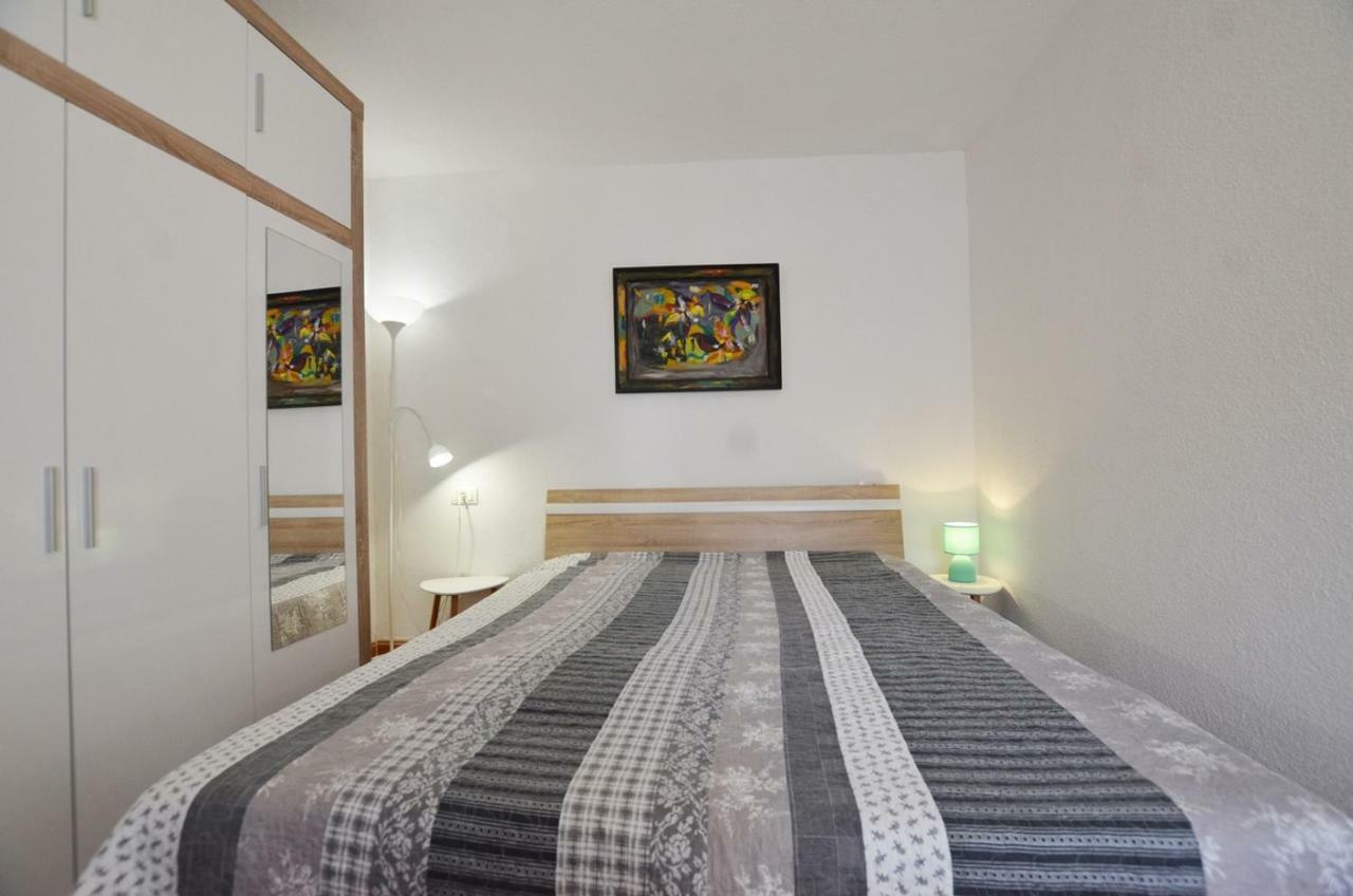 Yulia Apartments ロヴィニ エクステリア 写真